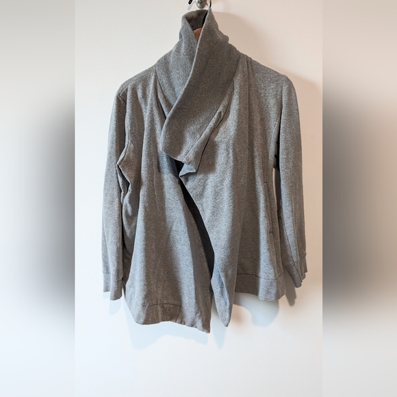 Dex Grey Asymmetric Open Front Sweater - Picture 4 of 6